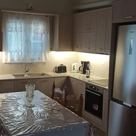 Eleni's House דירה *